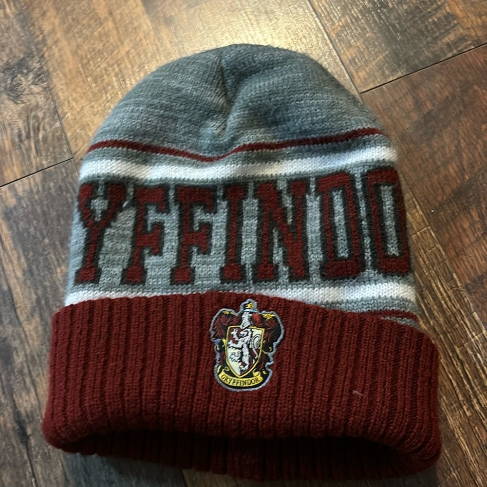 Harry Potter Gryffindor beanie